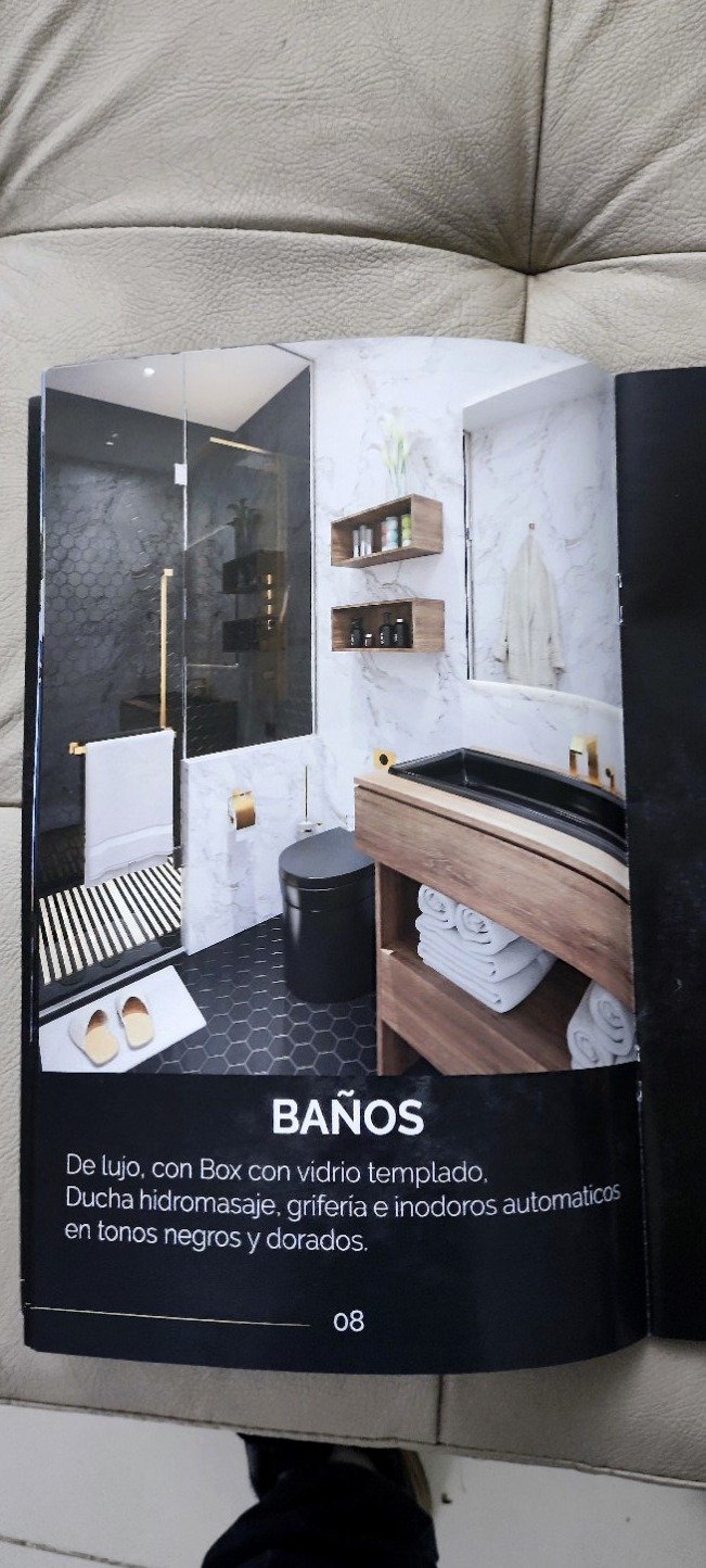 Baños Golden Park